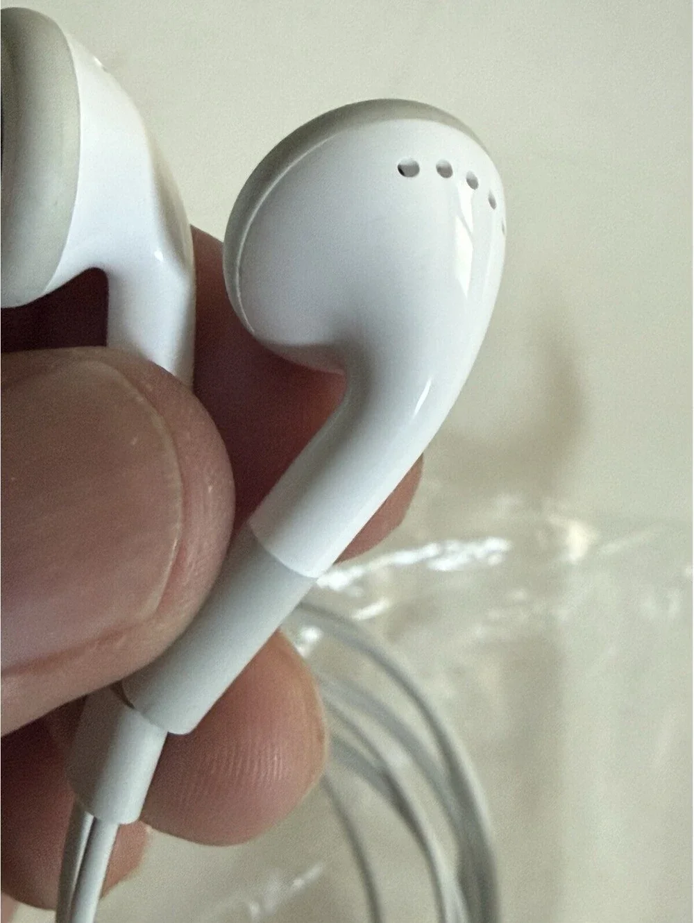 Genuine  Apple Wired Stereo Earphones 3.5mm  Vintage
